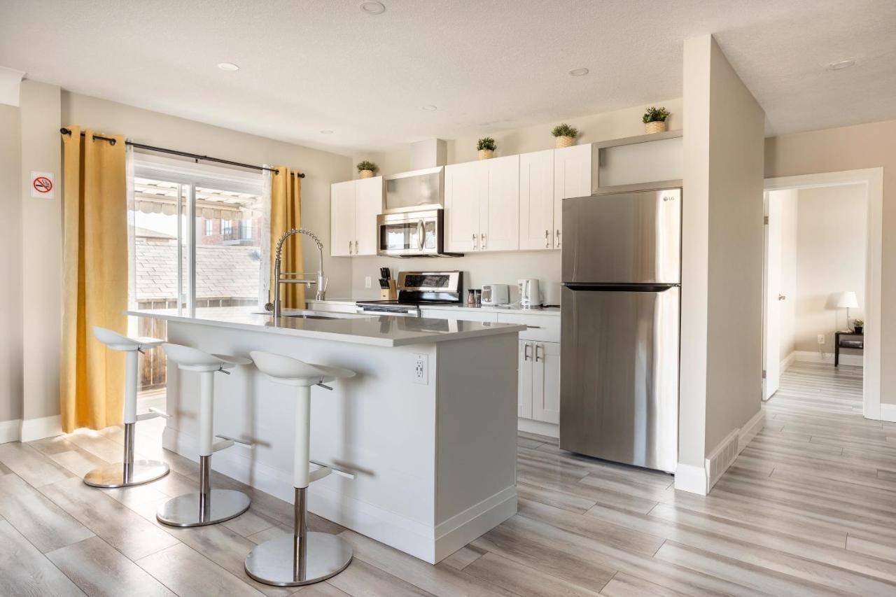 Entire 2 Bedroom Apartment Downtown - U3 Waterloo Luaran gambar